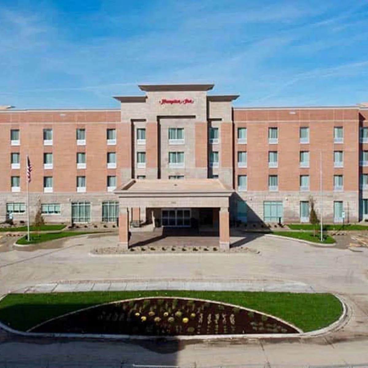 Hampton Inn — Champaign, IL