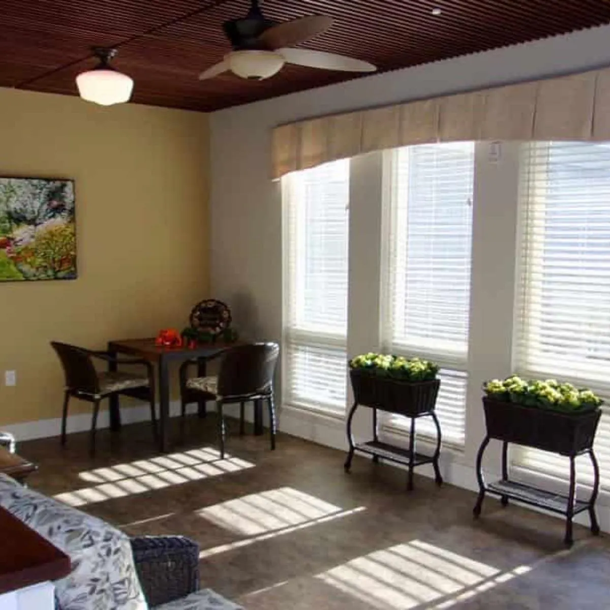White Oaks Memory Care, McHenry, IL